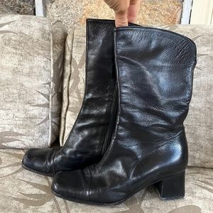 Brunella Boots- Size 34